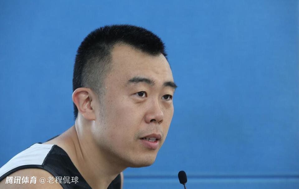 欧美sm刑奴鞭打屁股视频